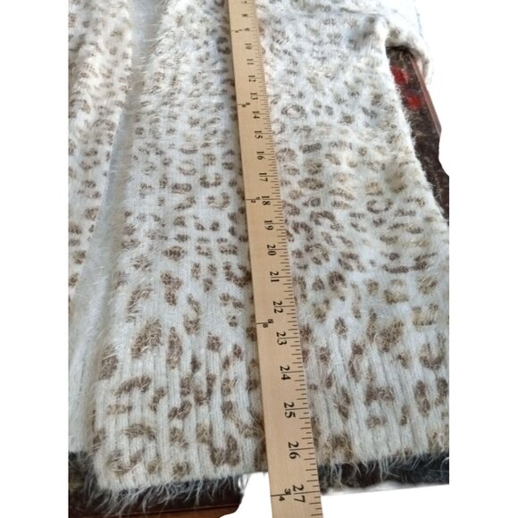 Cynthia Rowley Womens size S Beige White Leopard Print Cardigan Sweater - Picture 8 of 8